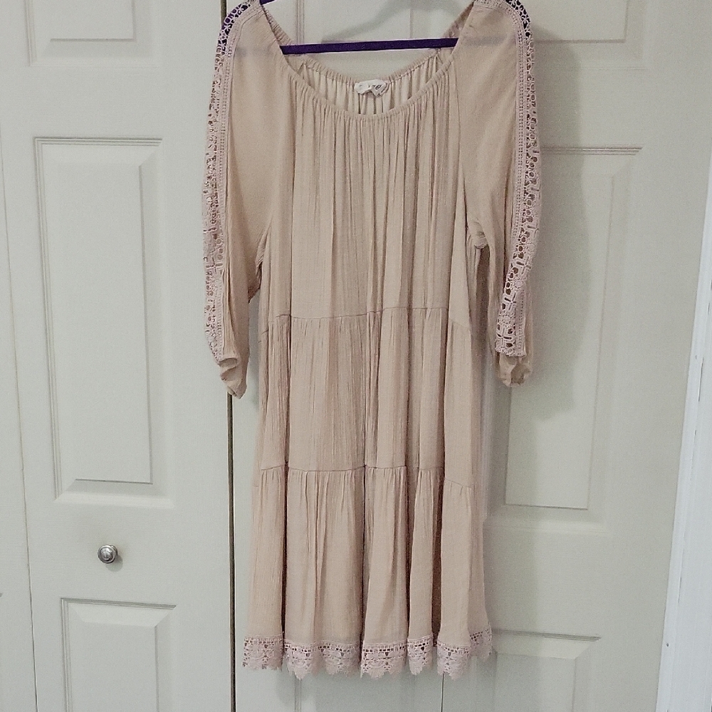 Just Found Womens 3X Beige Lace-Trimmed Dress
